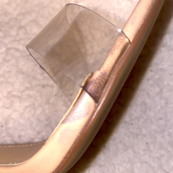 NWOT Nude Heels - Picture 5 of 6